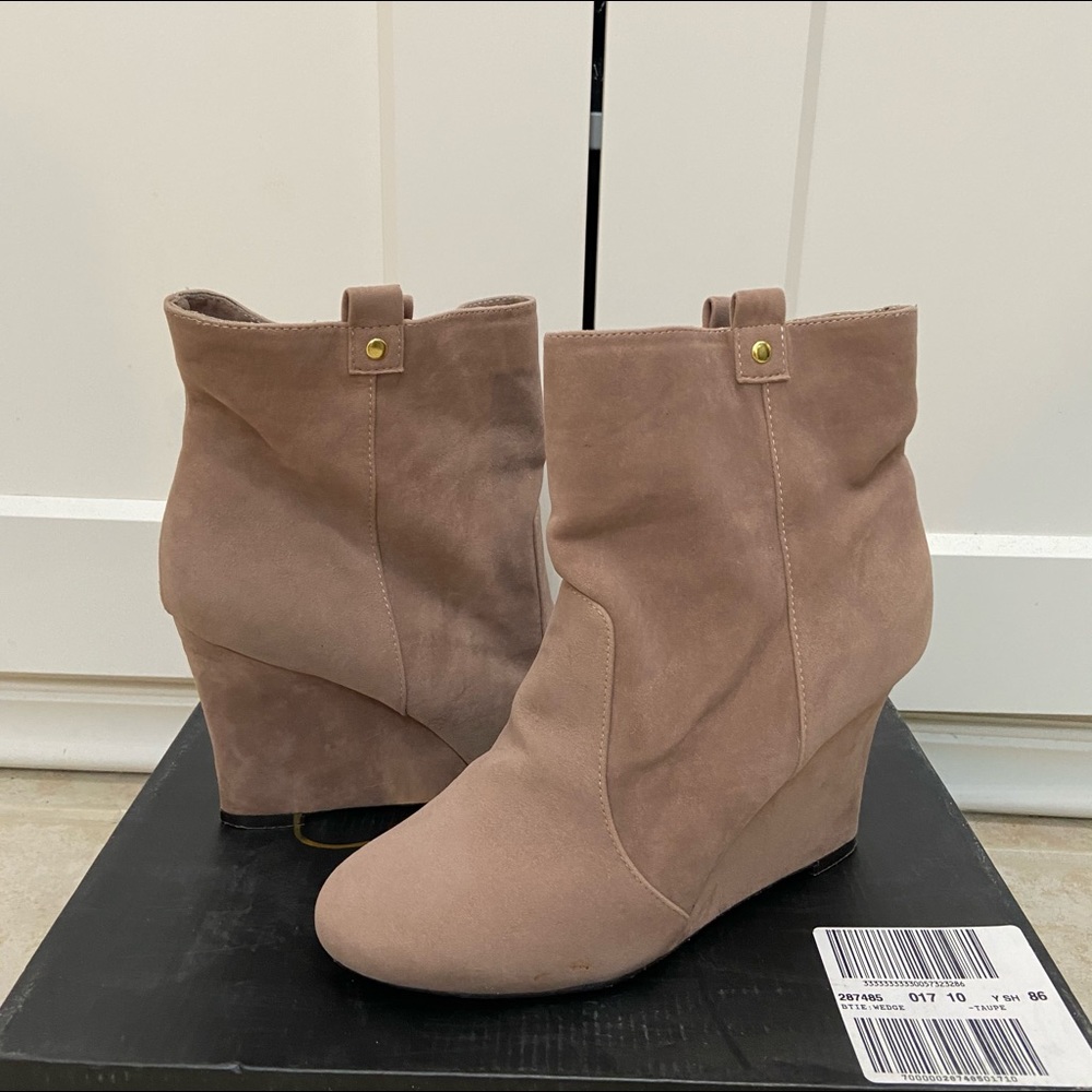Colin Stuart Taupe Faux Suede Wedge Booties